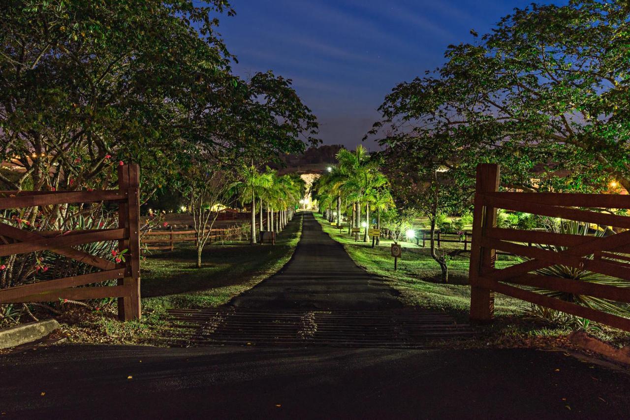 Hotel Fazenda Jacauna Бротас Екстер'єр фото